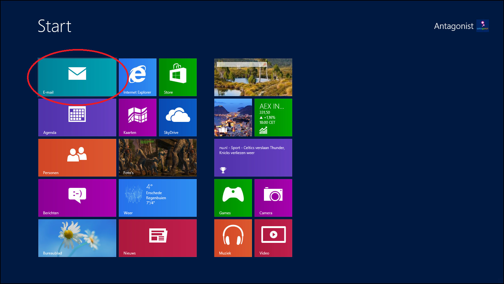 Start Windows 8 E-mail vanuit het nieuwe startmenu.